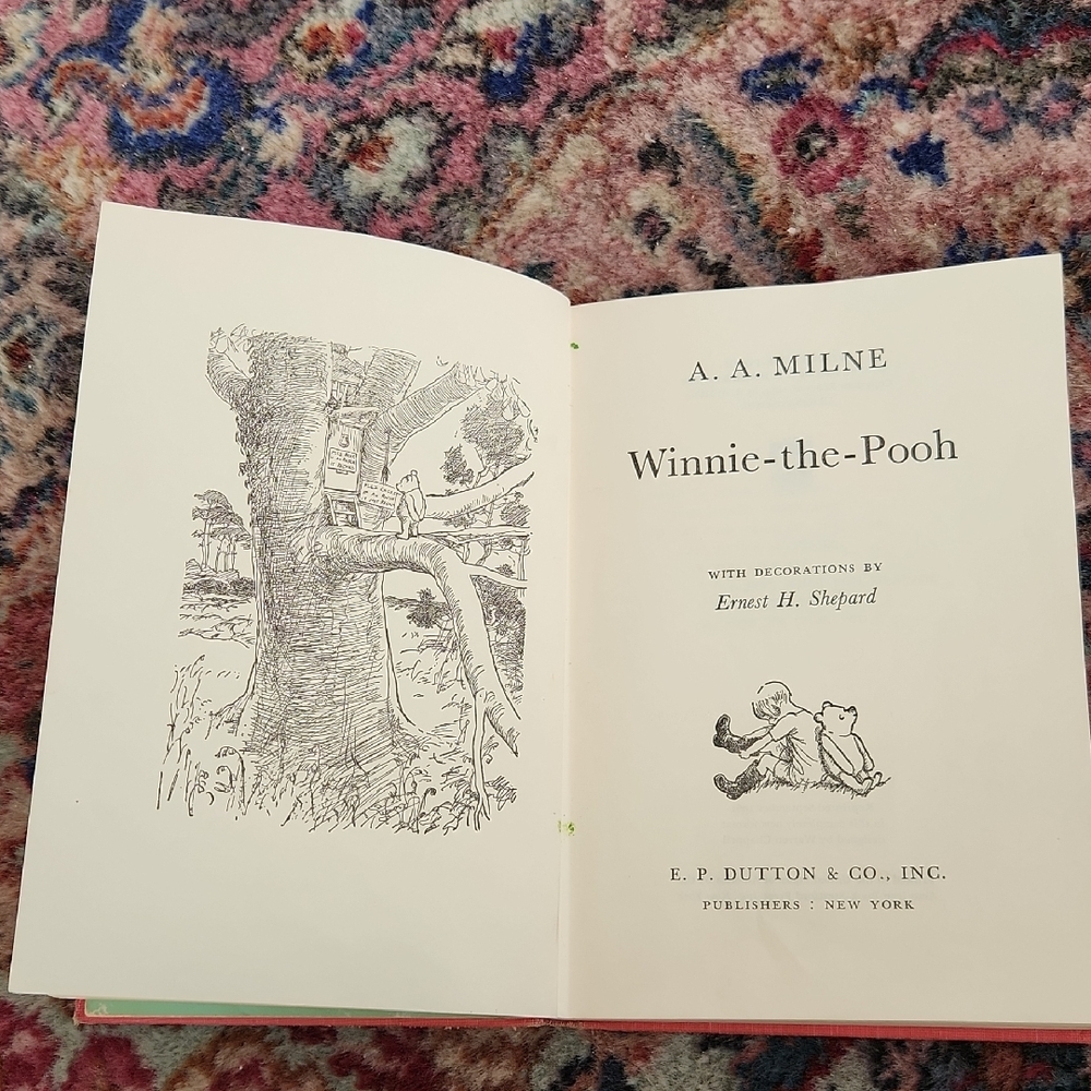 Vintage 1961 "Winnie the Pooh" And 1955 "Uncle Wiggly" - Picture 2 of 3